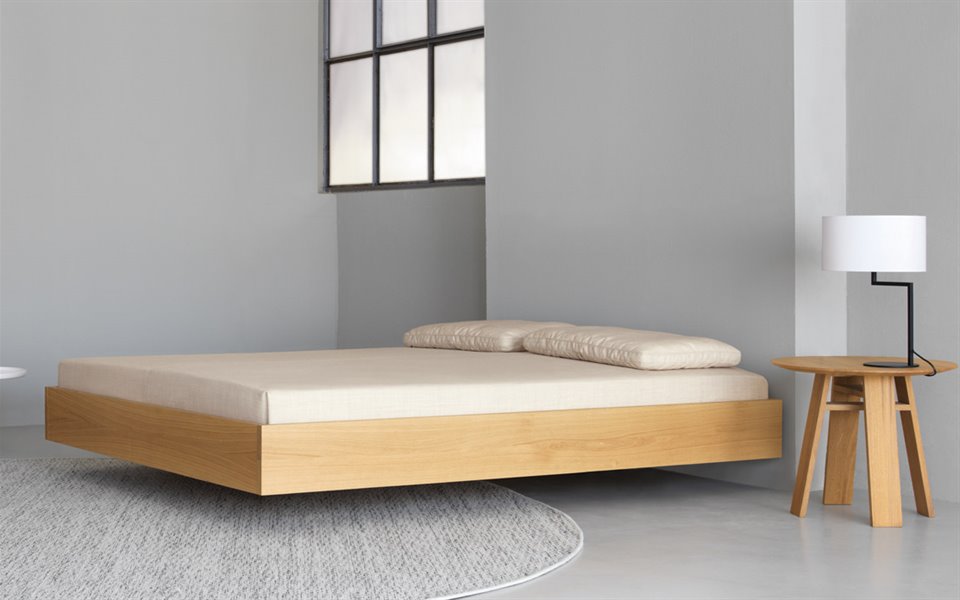 Designbed Z Simple Bed Habits 1920x1200 03
